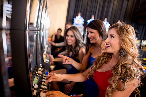 pokerbo Lucky Twins gameplay showing spinning reels and winning combination highlighted